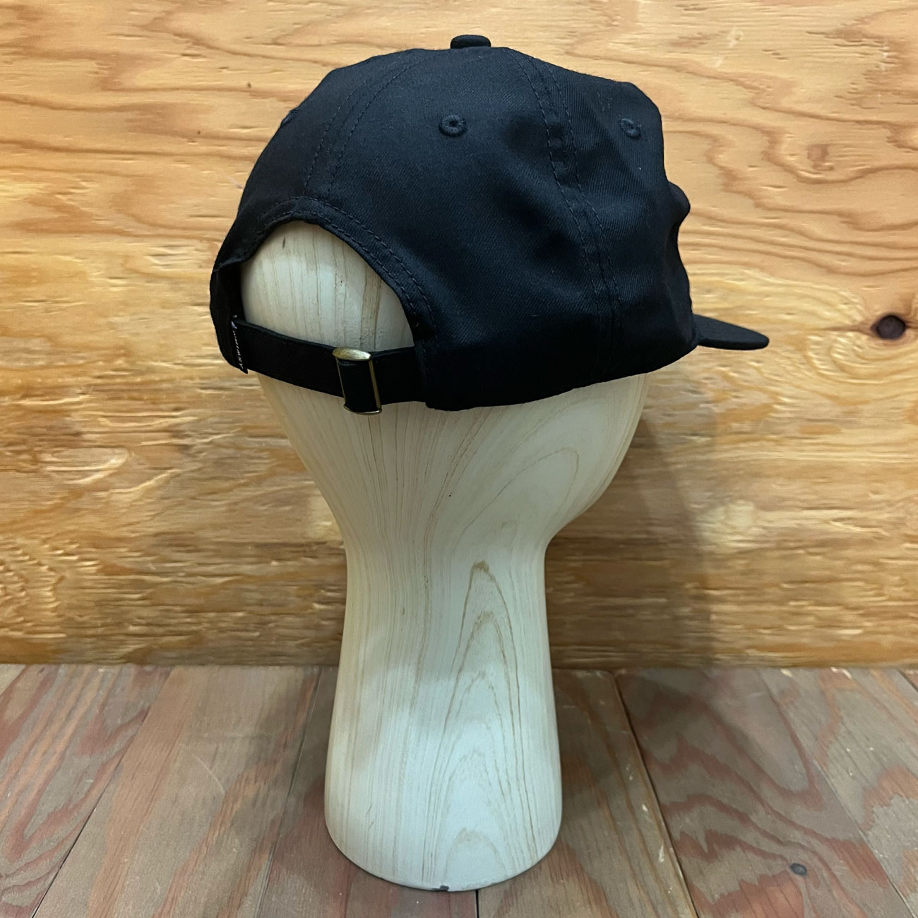 WIHMSY SOCKS CLUB HAT 