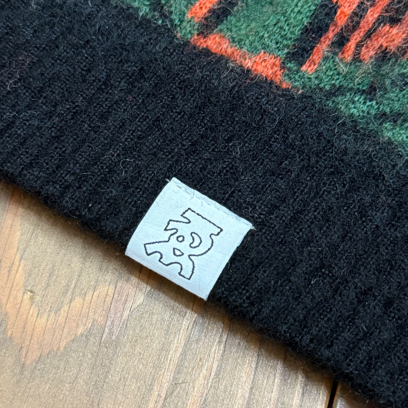 EVISEN KABUTO MOHAIR CREW KNIT