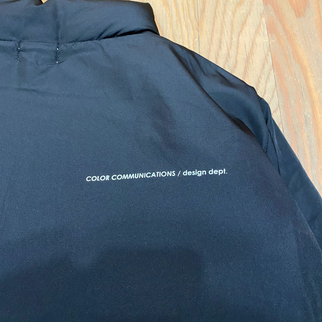 COLOR COMMUNICATIONS DRIP EMB STAND COLLAR JACKET