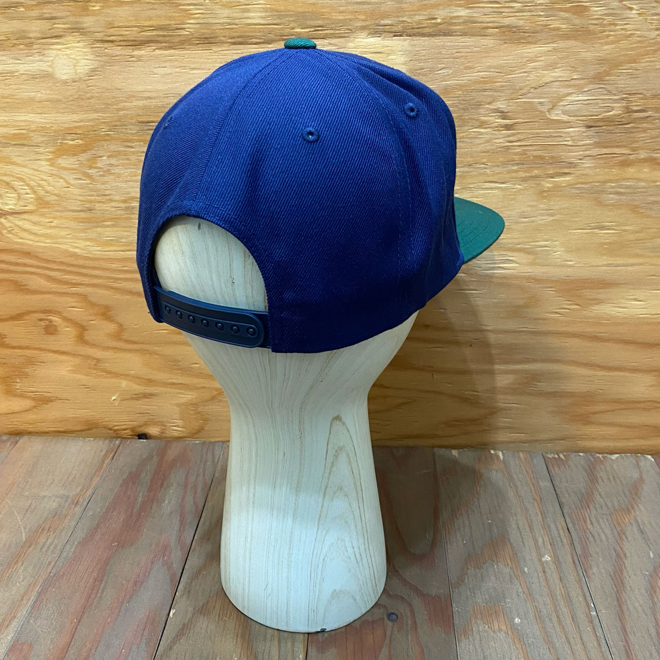 COLOR COMMUNICATIONS BBC 2TONE SNAPBACK