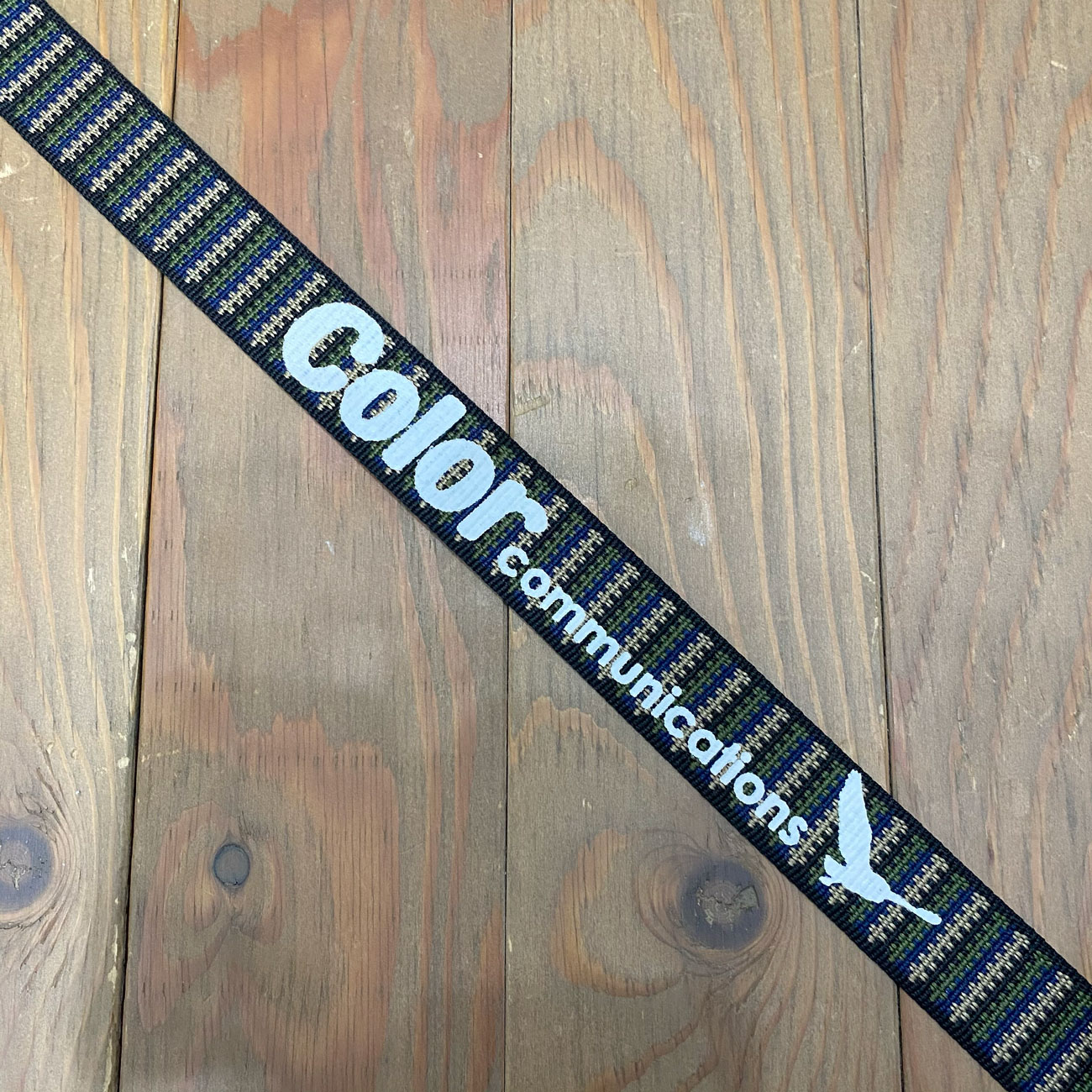 COLOR COMMUNICATIONS T-LOCK PATTERN WAWA BELT