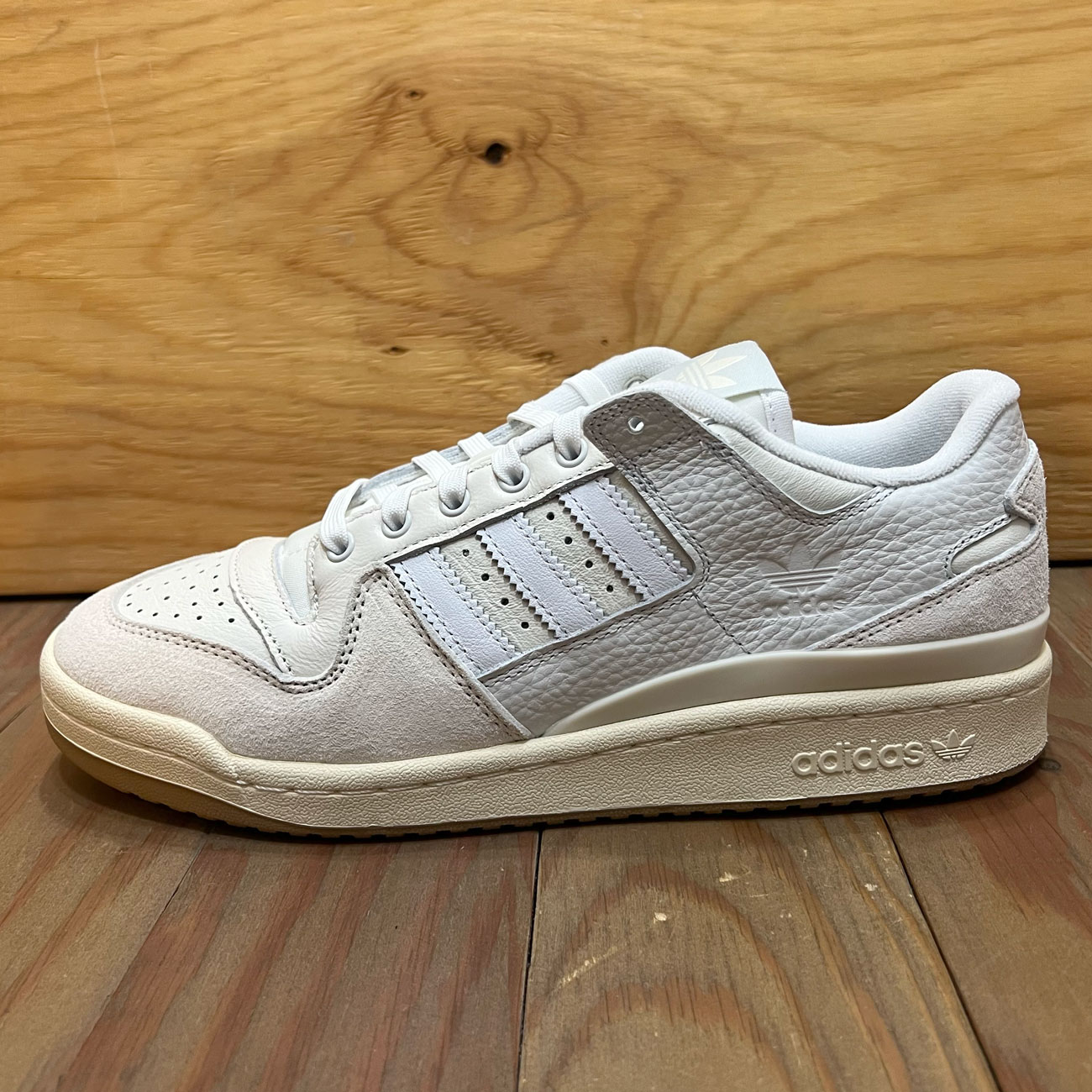ADIDAS FORUM 84 LOW ADV CHALK WHITE/CLOUD WHITE