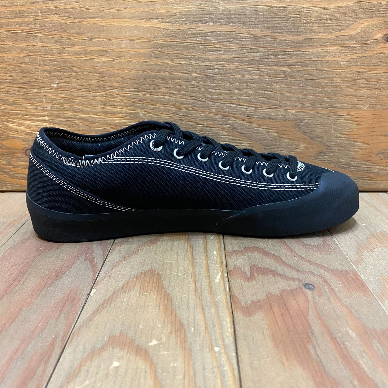 VILLGE PM 1.30PM BLACK/NATURAL BLACK