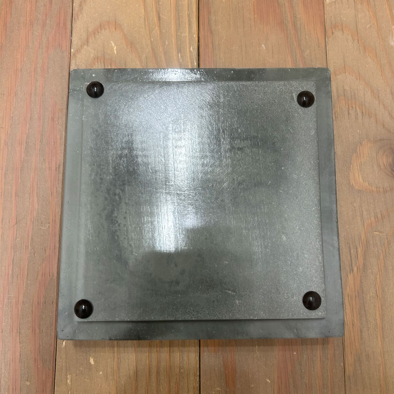 EVISEN x HUF STASH BOX MAEBLE 