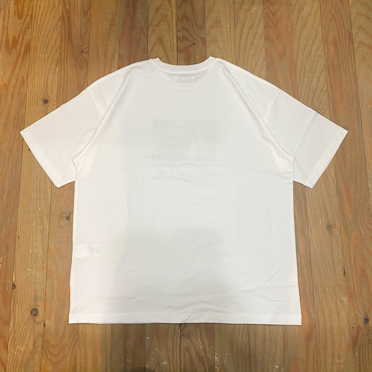 TIGHTBOOTH x 紅桜 T-SHIRT