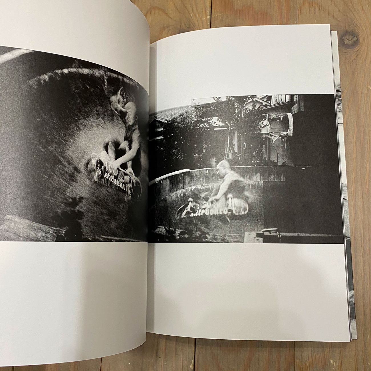 LOST and HOLD / Diskah