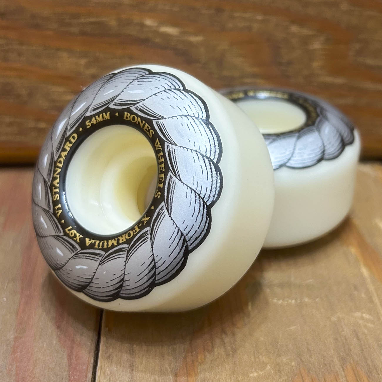 【ノーマル】 BONES X-FORMULA V1 STANDARD 97A 54mm