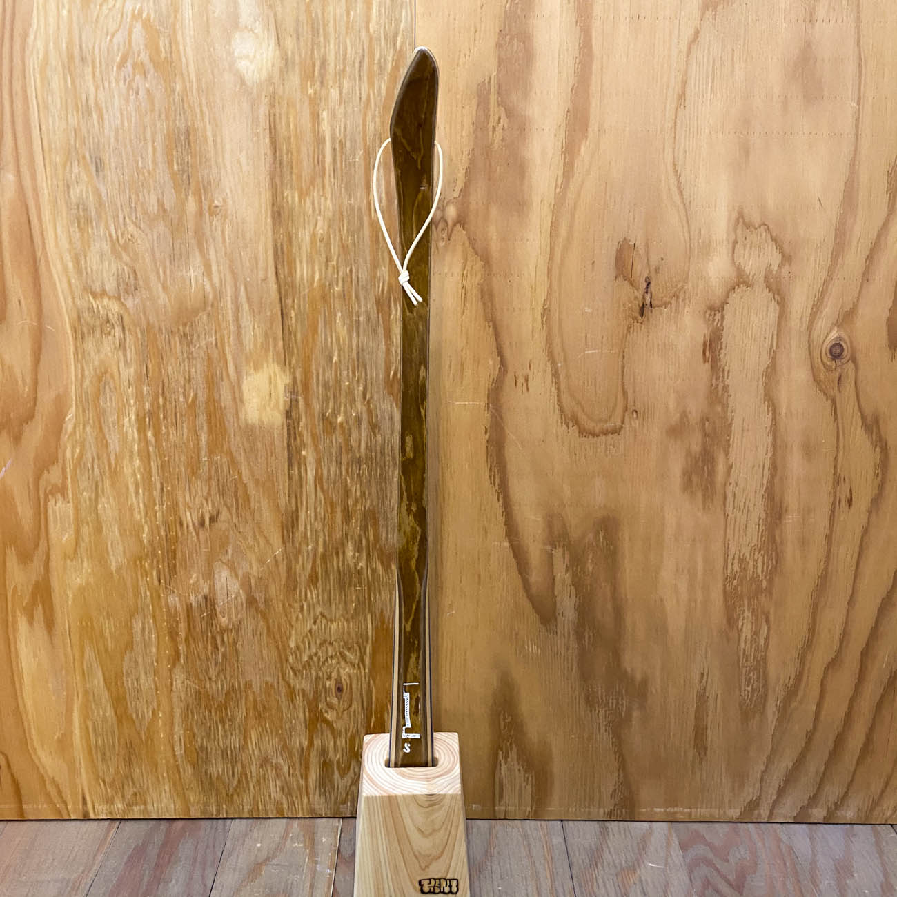 TAMILAB SHOEHORN x SKATEBOARD　（靴べら）