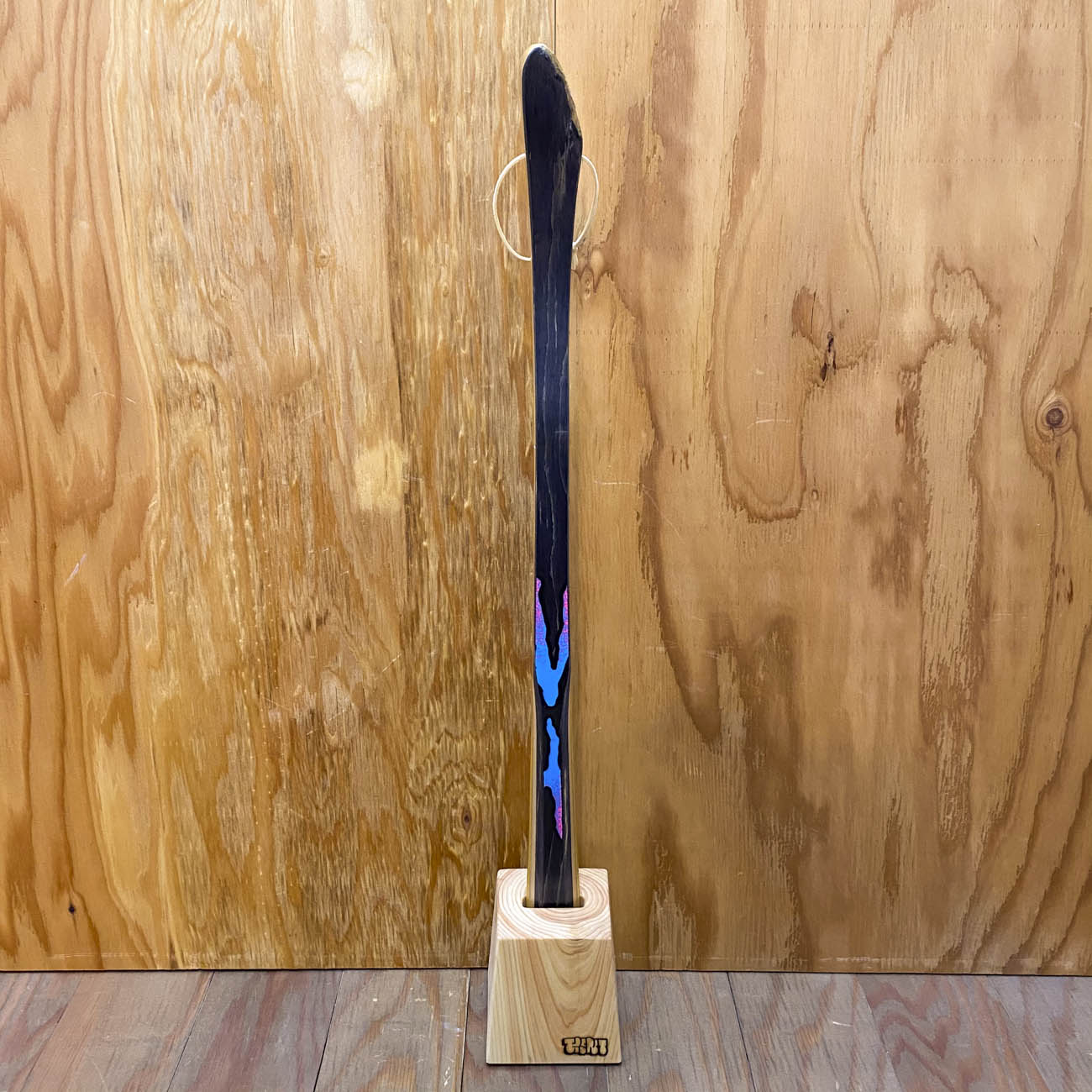 TAMILAB SHOEHORN x SKATEBOARD (靴べら）