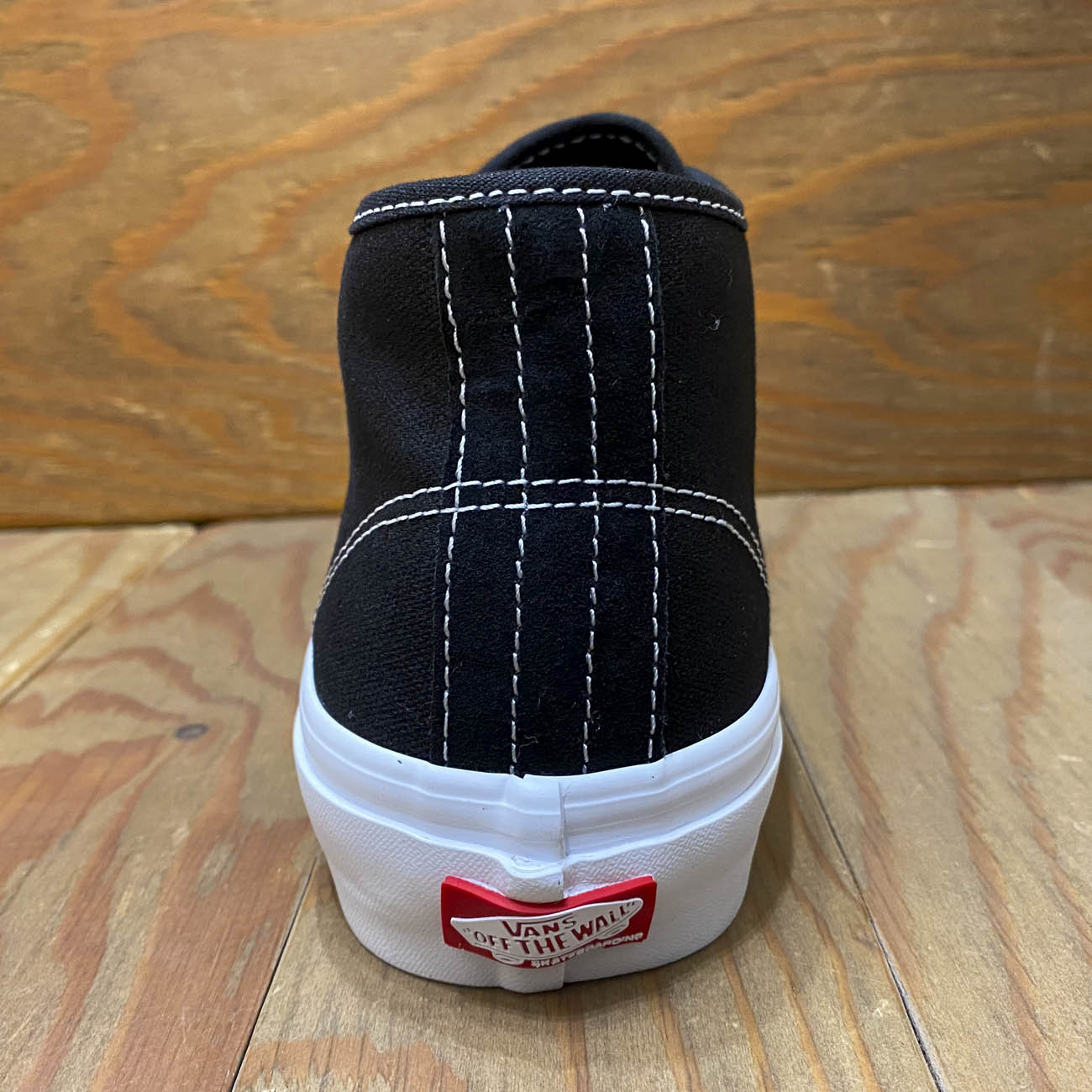 VANS SKATE AUTHENTIC MID