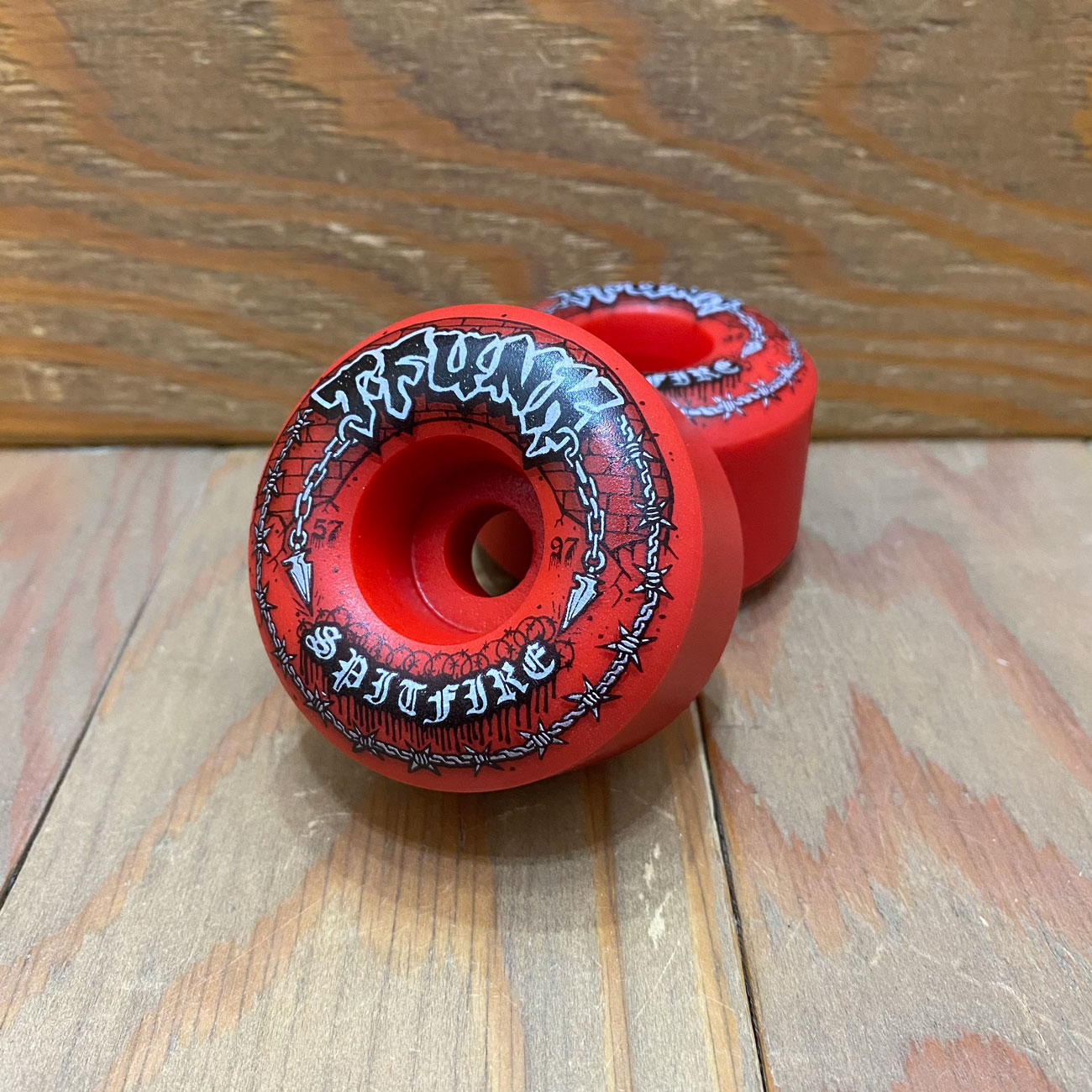 【スクエア】　SPITFIRE F4 97 T-FUNK RAW RADIAL FULL 57mm
