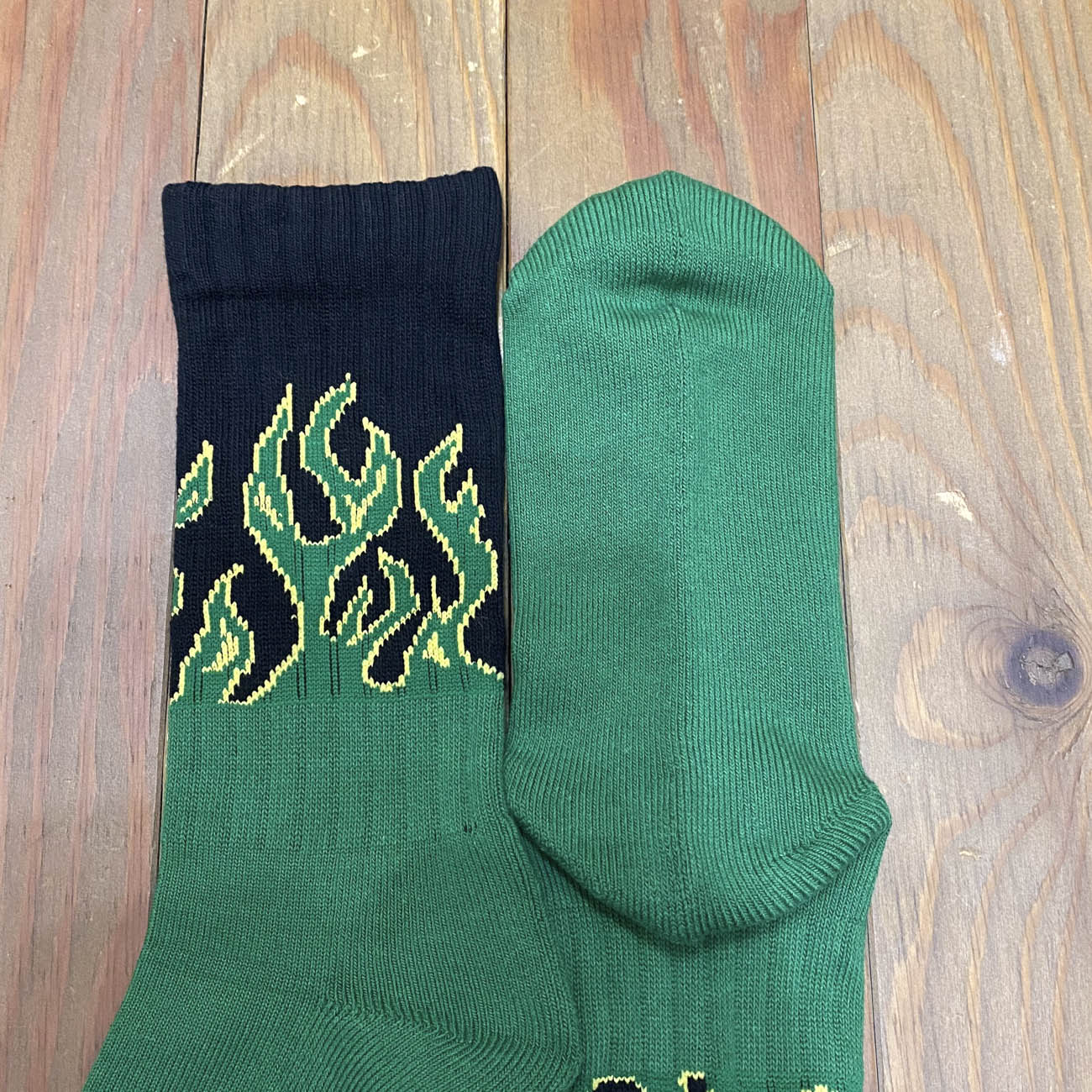 CHING & CO. FIRE BURNING SOX | 東京のスケートボードショップ・通販