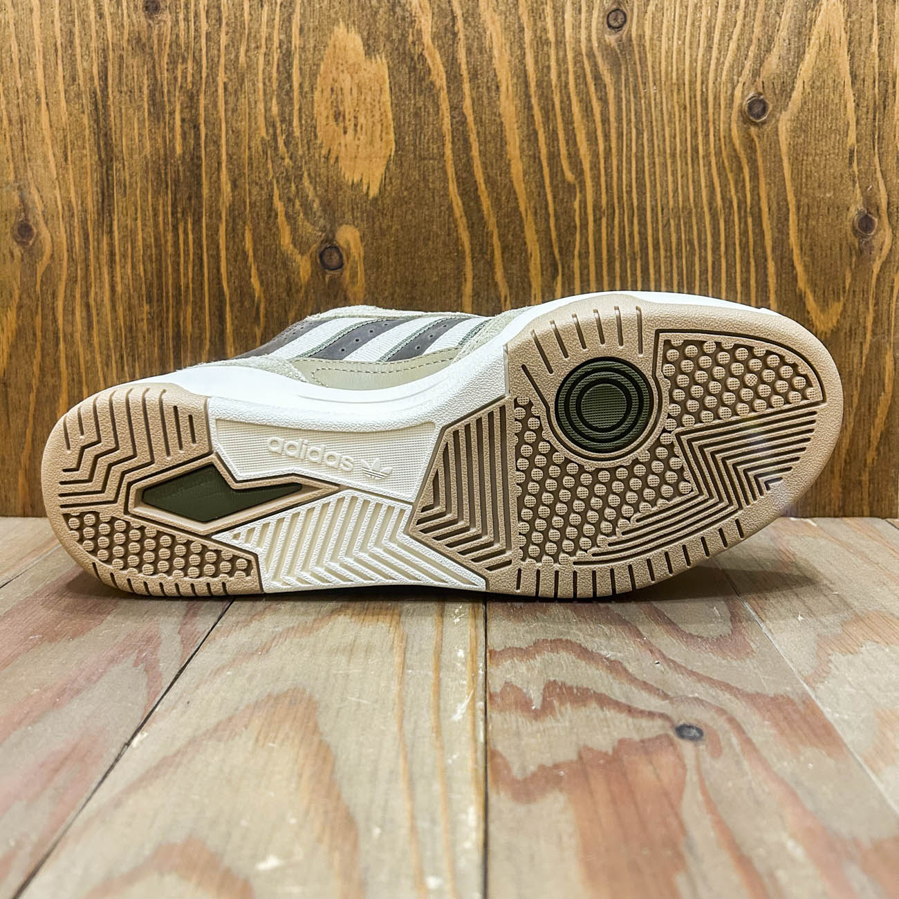スケートボード adidas kader supreme punkandyo fti ec 楽天市場】adidas Skateboarding KADER PRO MODEL ADV【アディダス