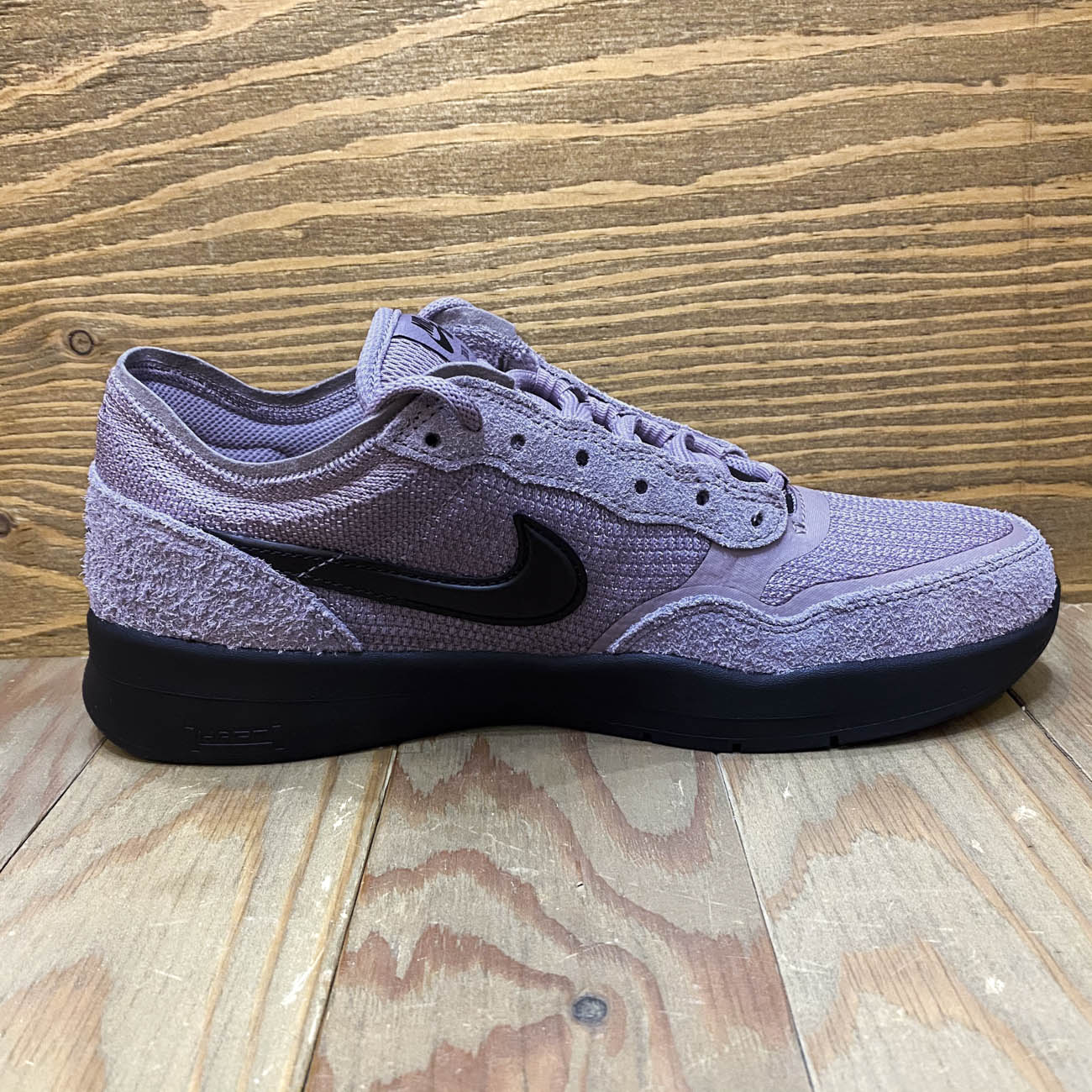 NIKE SB PS8 LT VIOLET ORE/BLACK