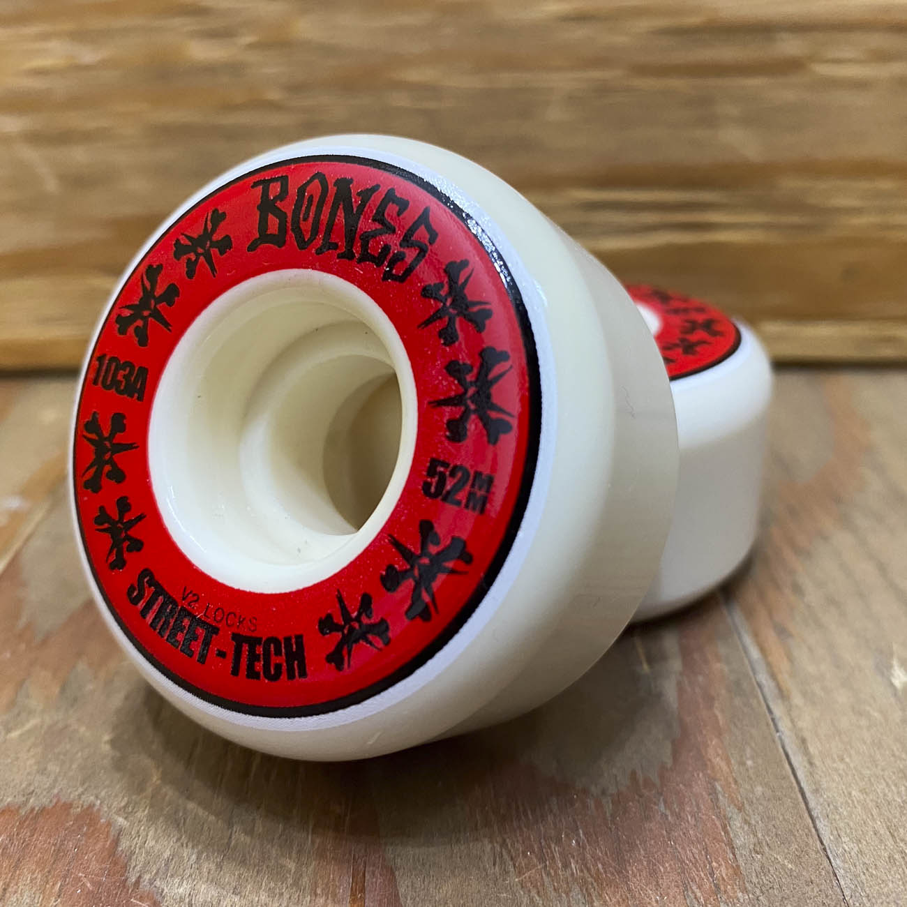 【スクエア】 BONES STF LOCKS V2 103A 52mm