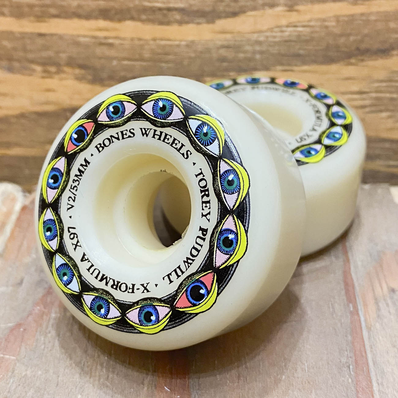 スクエア】 BONES X-FORMULA V2 LOCKS PUDWILL FRYING EYES 97A 53mm