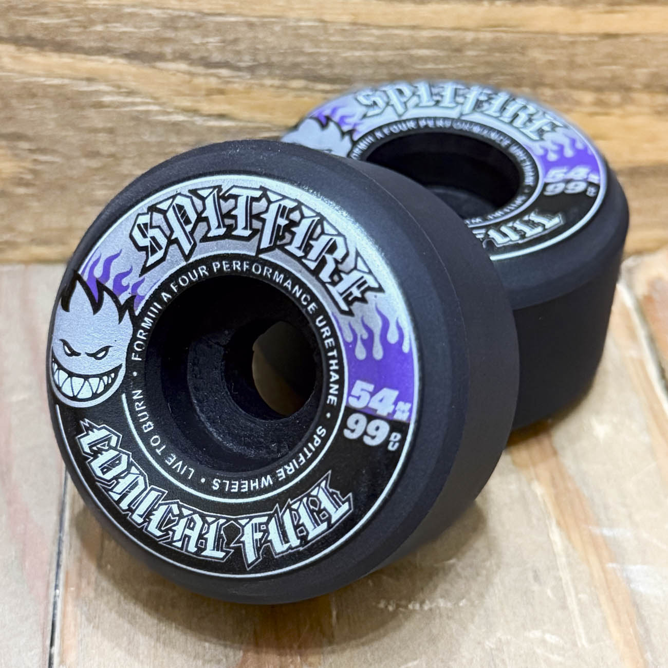 SPITFIRE フォーマル4 クラシック60mm99a定価9,680 スクエア】SPITFIRE F4 CONICAL FULL BLACK 99A 54mm | 東京のスケート