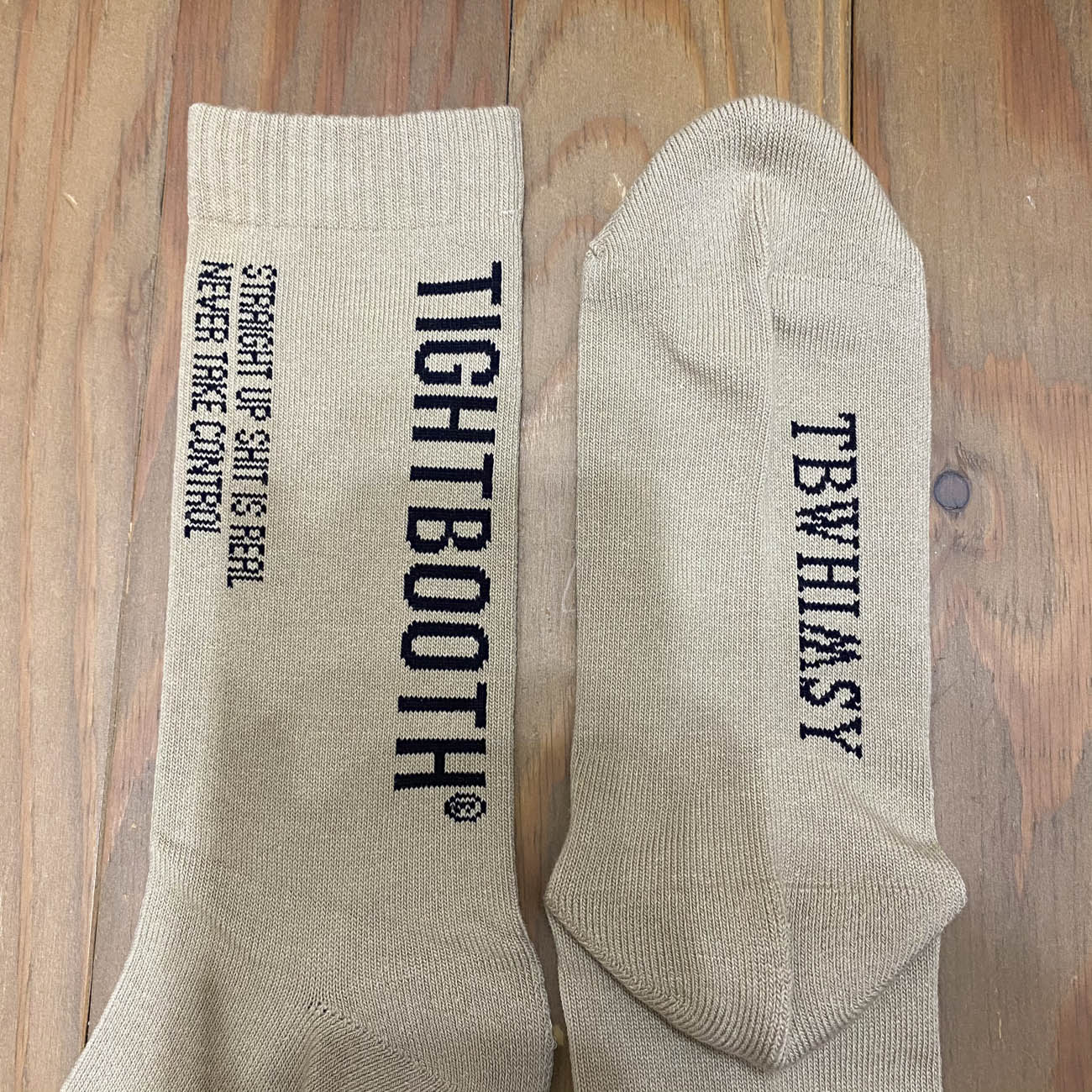 TIGHTBOOTH LABEL LOGO SOCKS
