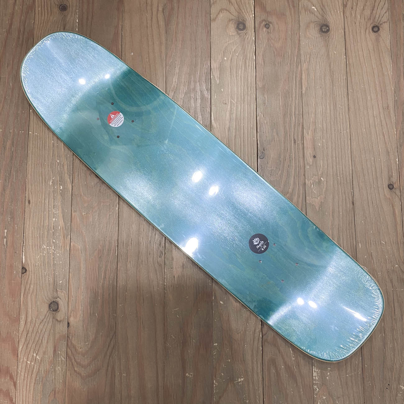 MAGENTA COLLAB DECK 8.25inch 