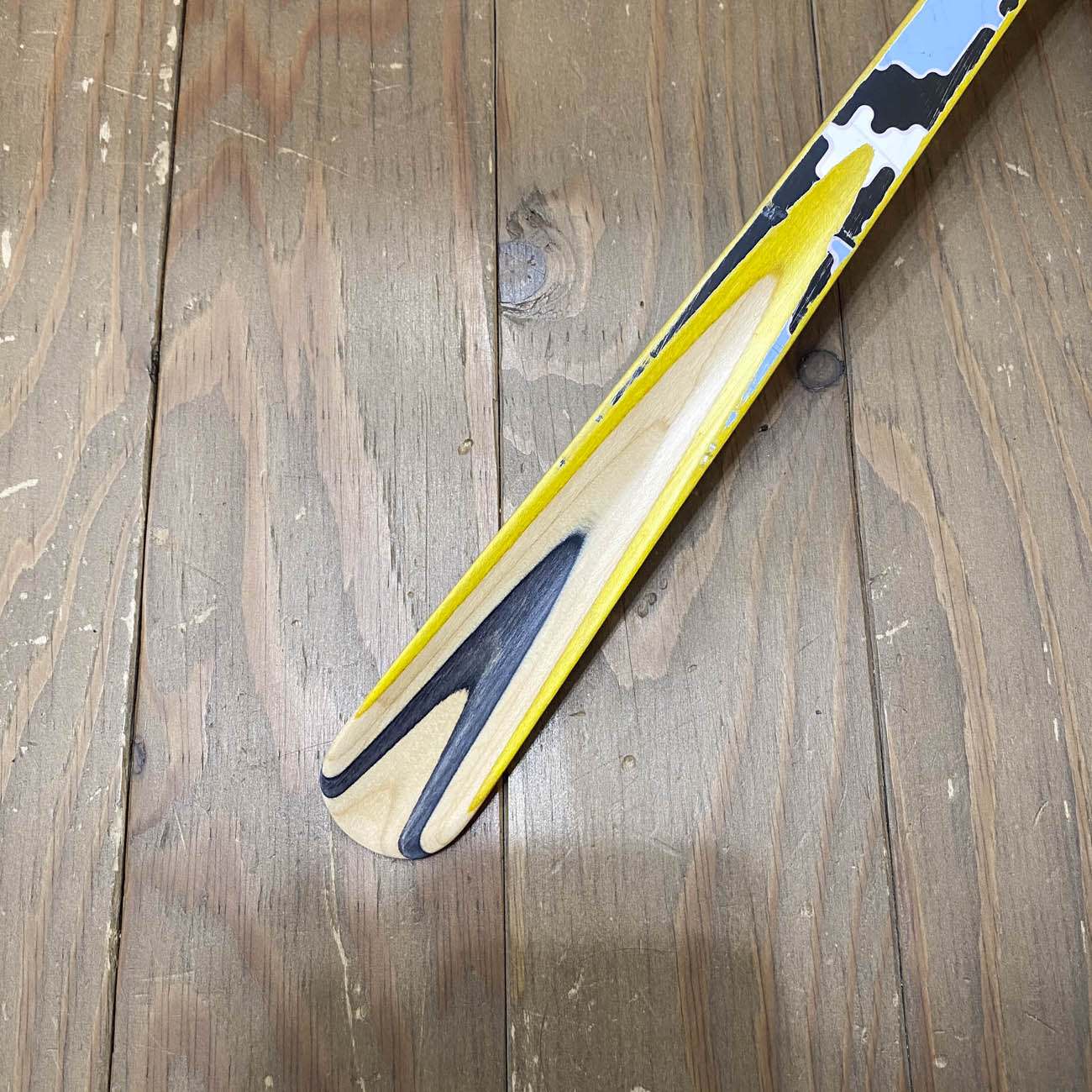 TAMILAB SHOEHORN x SKATEBOARD (靴べら）
