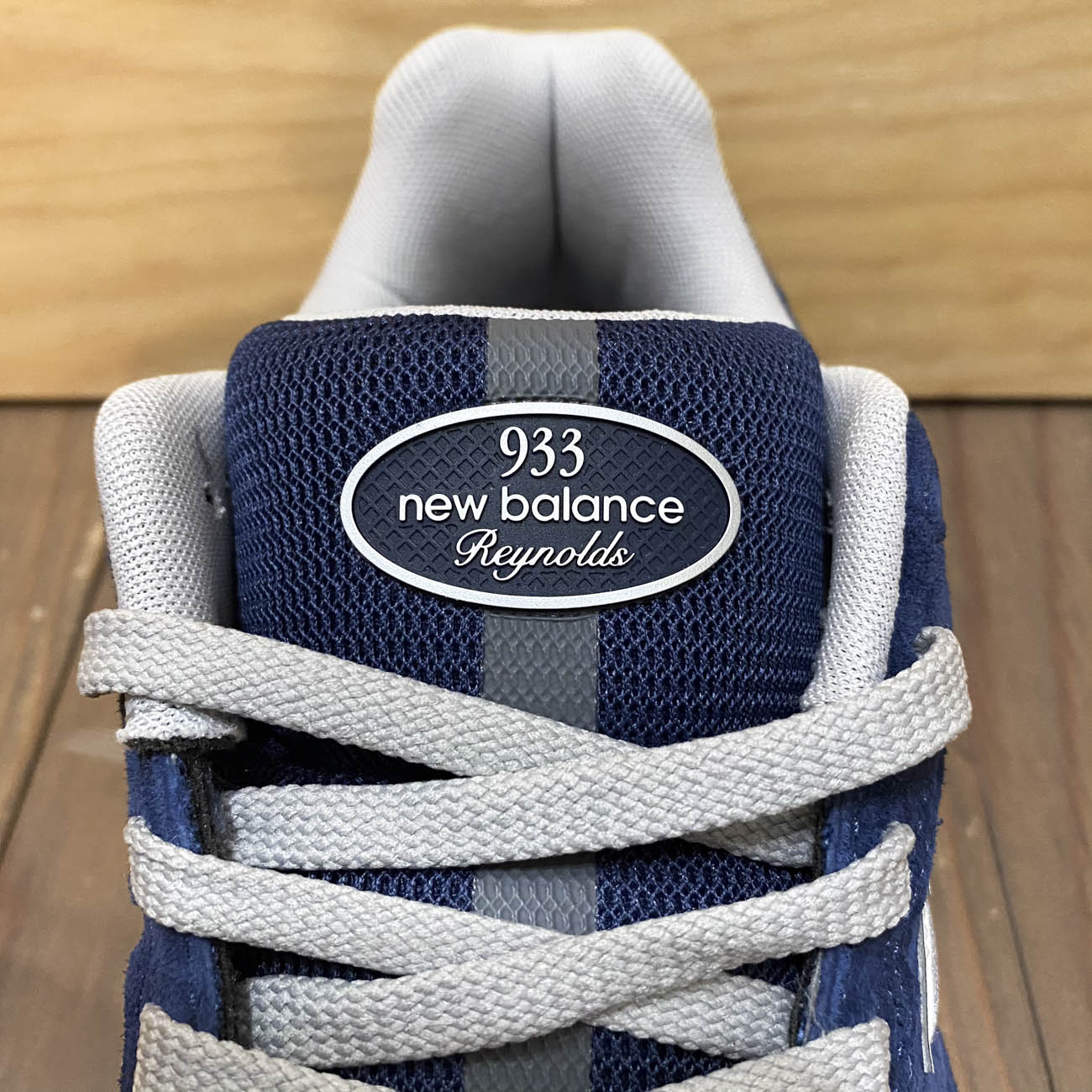 NB NUMERIC ANDREW REYNOLDS UN933 LNV