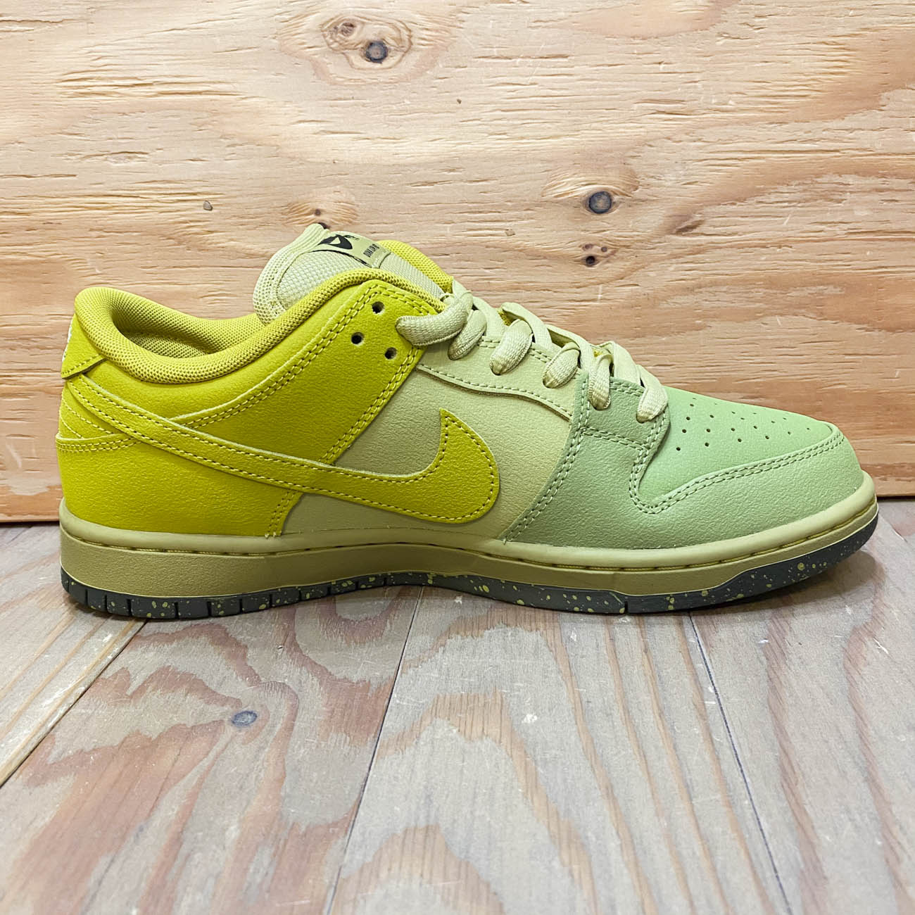 NIKE SB DUNK LOW PRO 