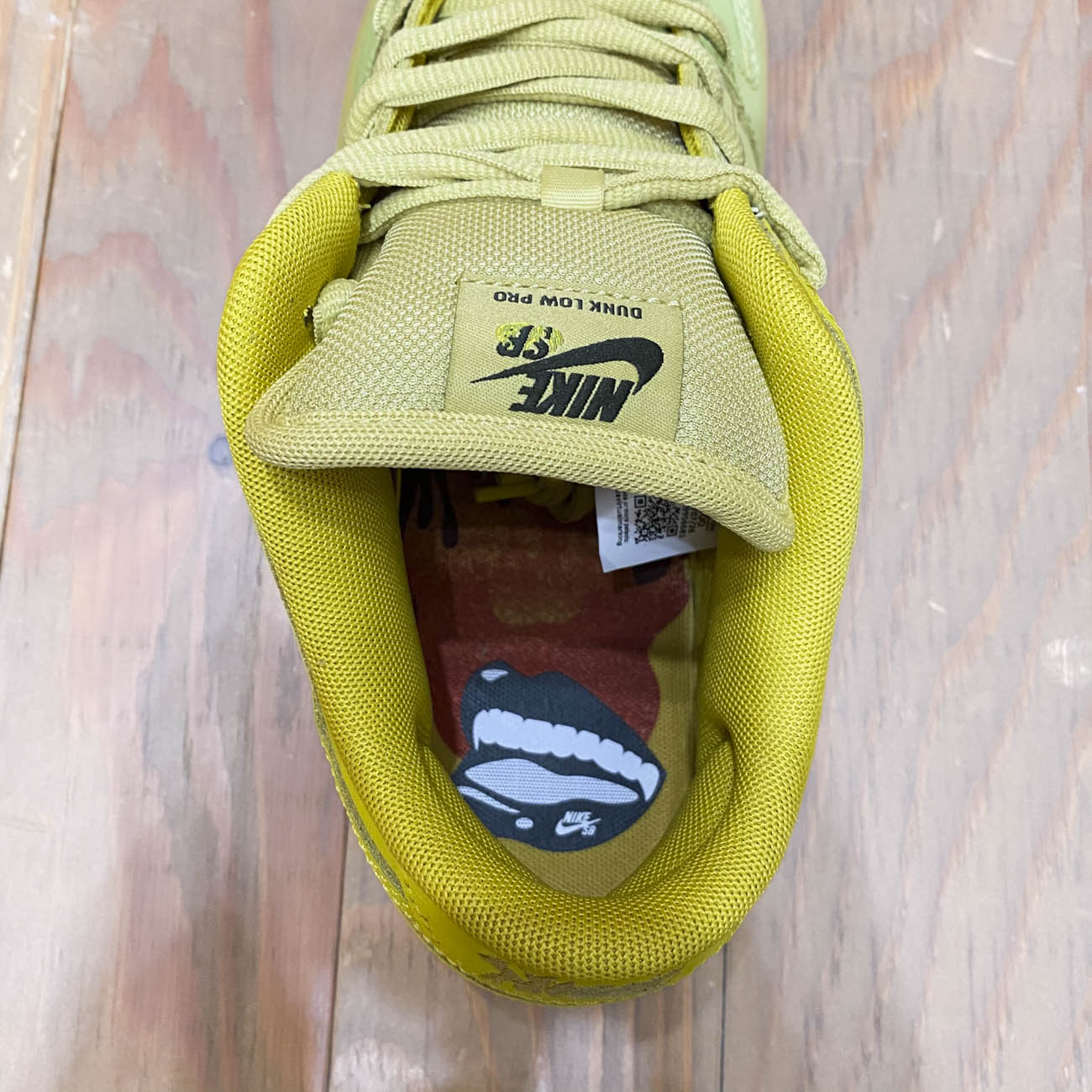 NIKE SB DUNK LOW PRO 