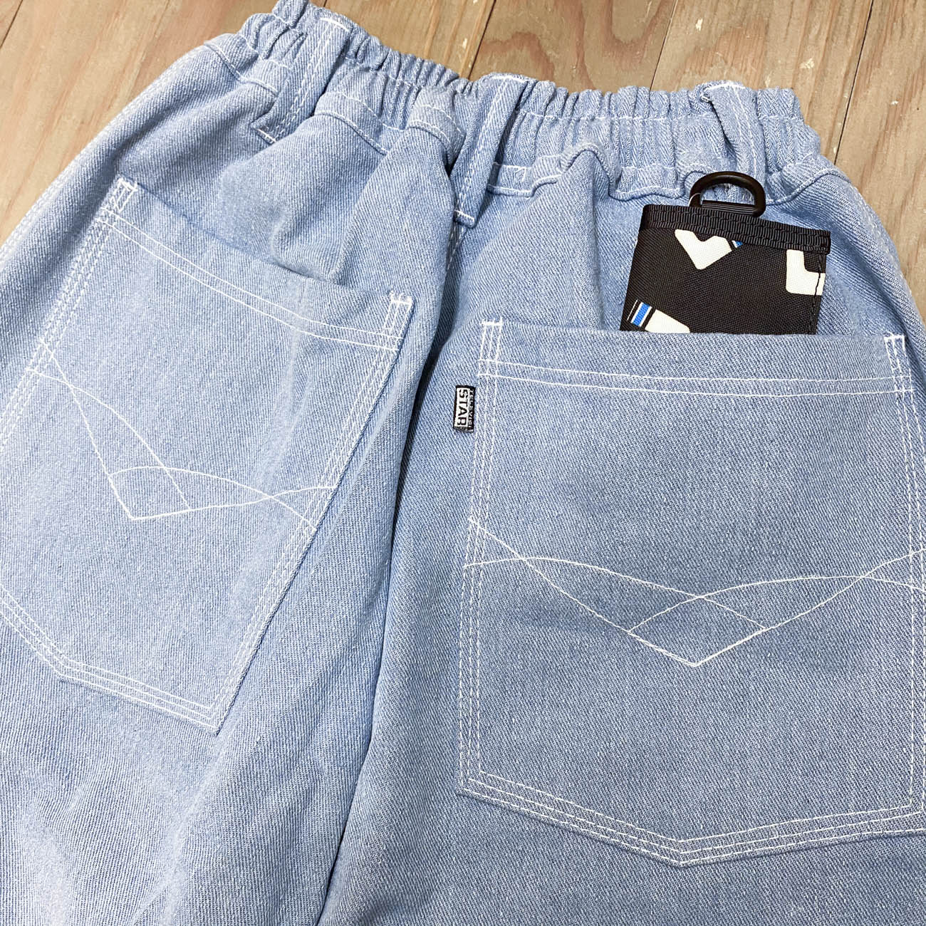 TELEVISI STAR LIGHT BLUE DENIM SUNNY FILMER