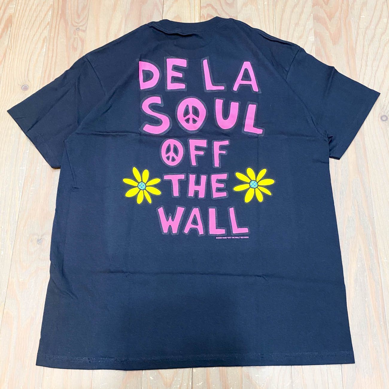 VANS DE LA SOUL D.A.I.S.Y TEE