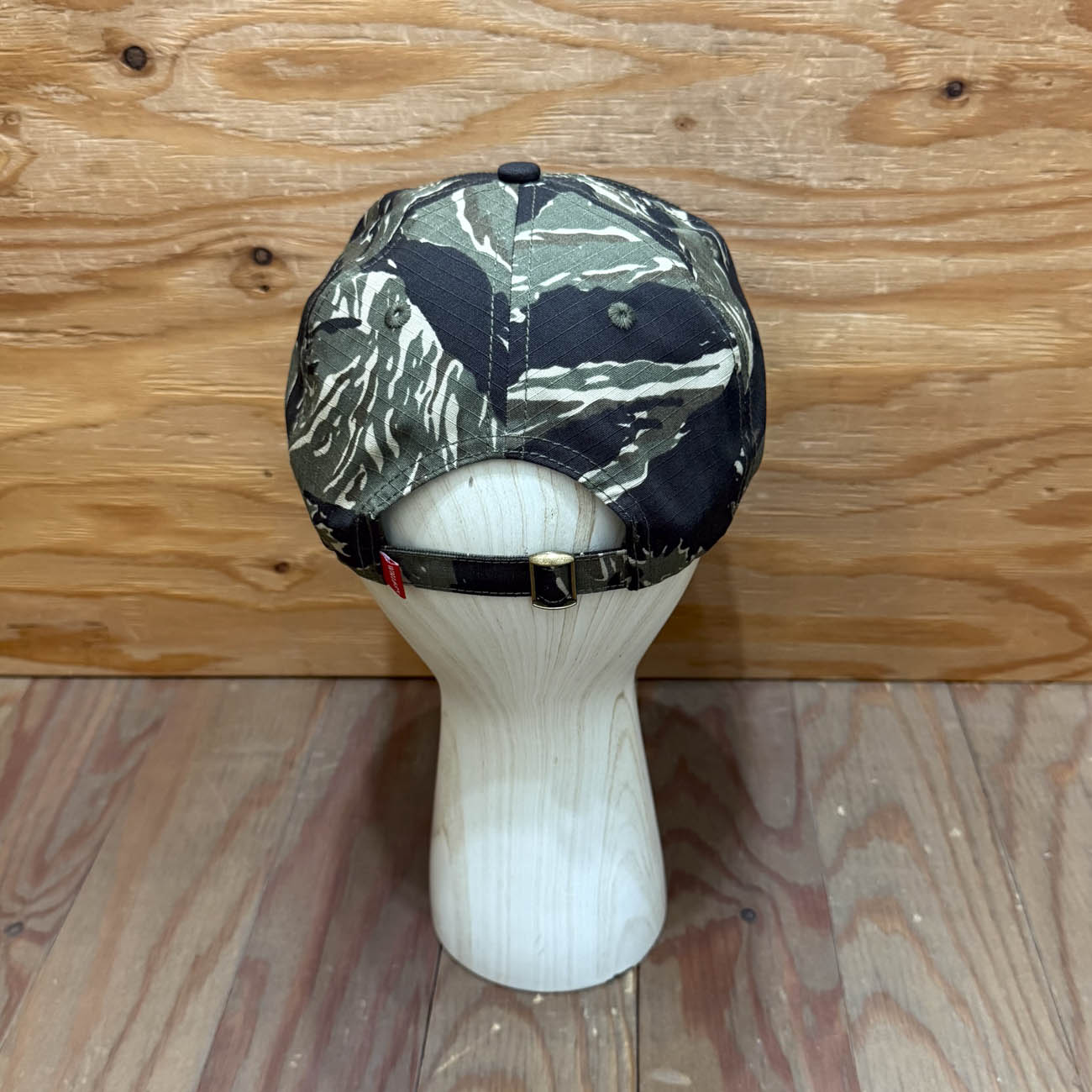 WIHMSY CAMO SOCKS CLUB CAP
