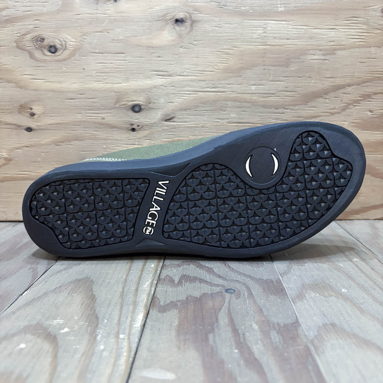 VILLGE PM 1.30PM OLIVE/NATURAL BLACK