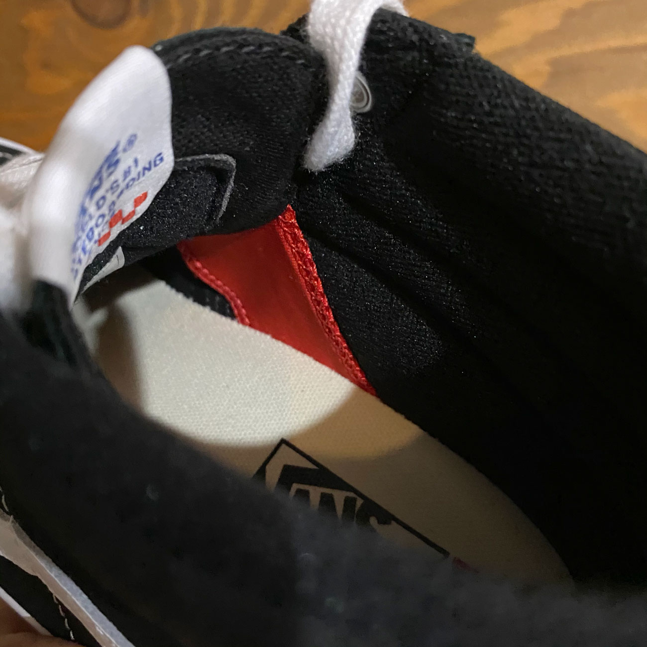 VANS SKATE SK8-HI BLACK/WHITE